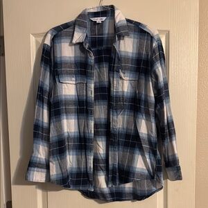 Old Navy Blue Casual Button Down Shirt